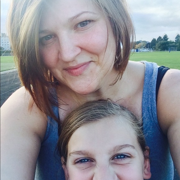 Meet your Posher, Erin - Picture 5 of 5